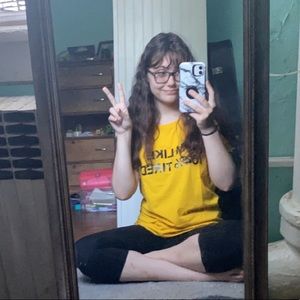 Meet your Posher, Ally